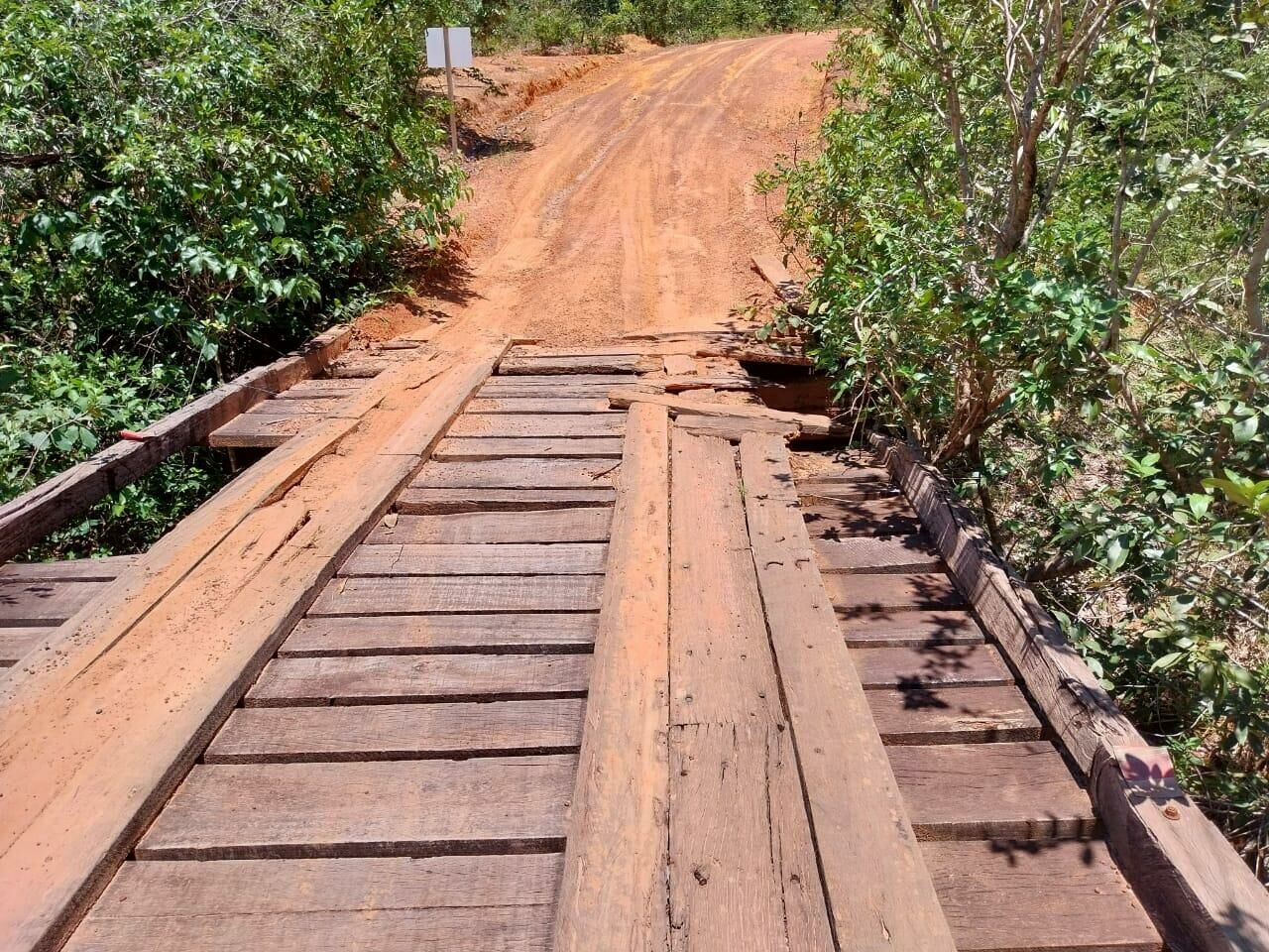 Imagem de compartilhamento para o artigo Pecuaristas de Coxim clamam por reparos urgentes em ponte na região da Cachoeirinha da MS Todo dia